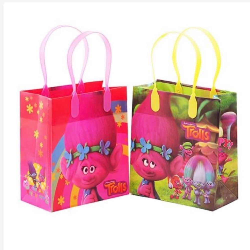 Party Goody Bags - Picture 12 of 16